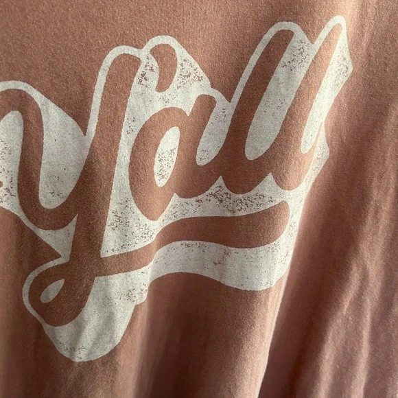 GUC Y’all graphic tee size Large Rust/Rose color. Some wear around neck. Soft!! - Picture 5 of 9